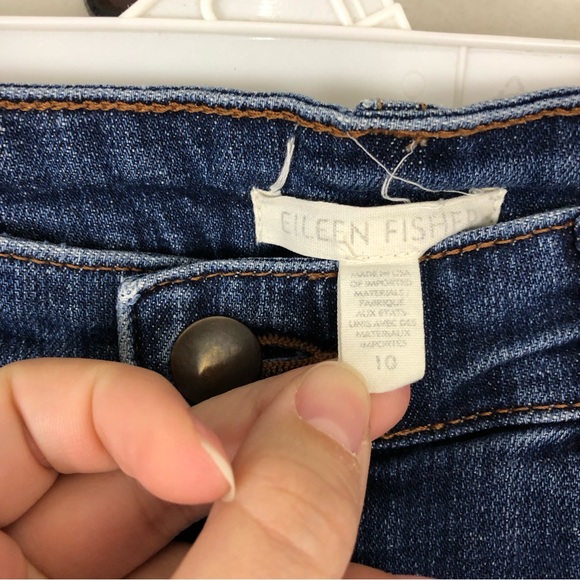 Eileen Fisher Organic Cotton Stretch Straight Leg Raw Hem High Rise Jean Size 10 - Picture 4 of 8